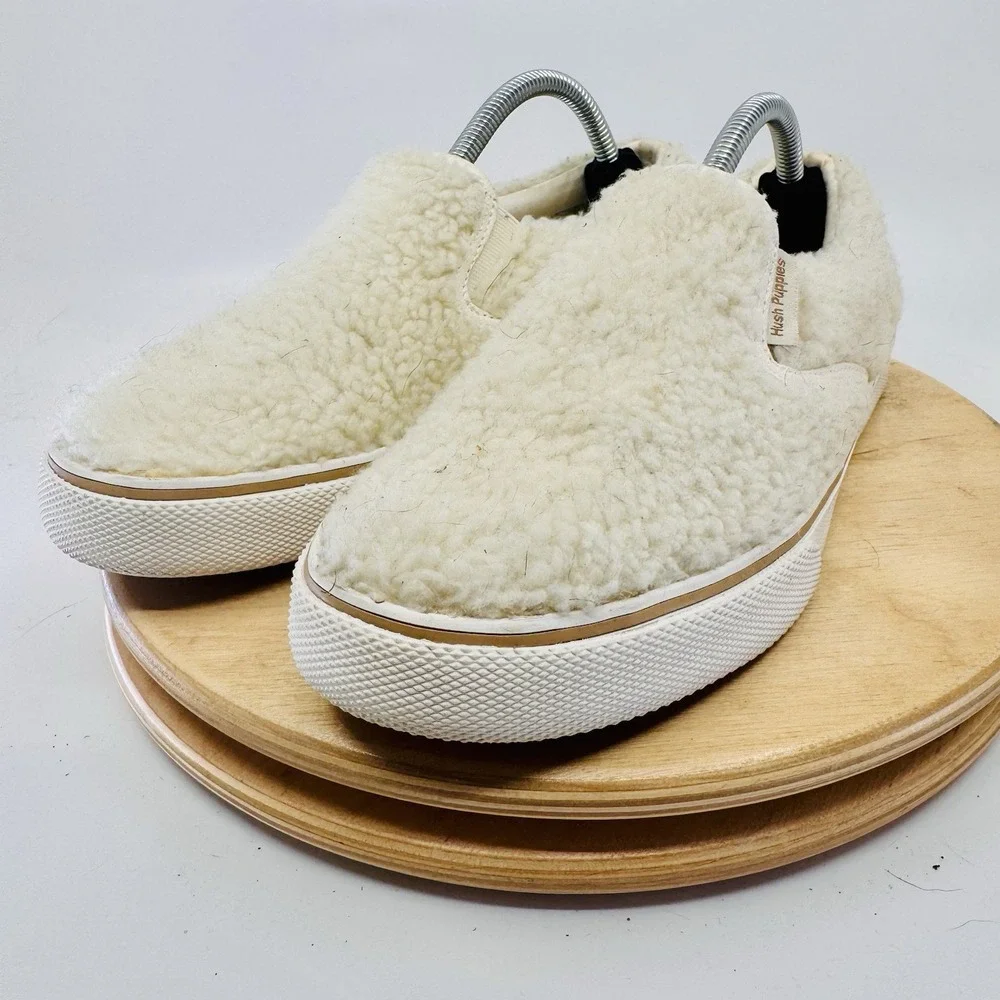 Hush Puppies Sherpa Slip Ons Women's 7 Cream‎ Shoes Sneakers Fall BTS